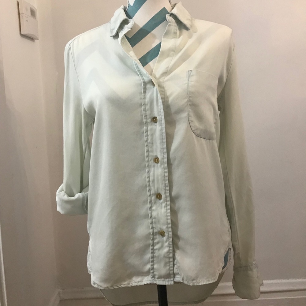 Velvet Heart Light Acid Wash Button Down, XS